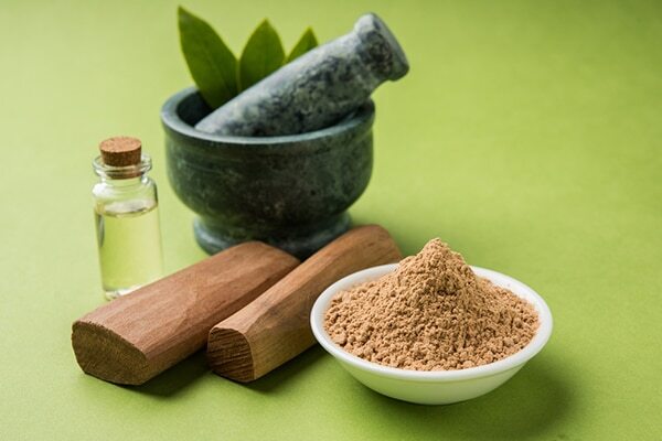 03.	Massage sandalwood oil