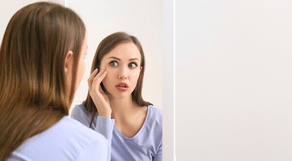 5)	Parabens