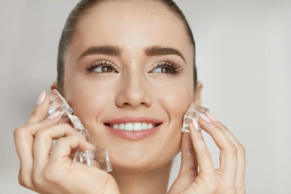 Pimple solution #4: Ice