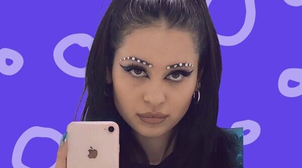 New Trend Alert! Face Stickers Are Back And Here’s How You Can Try Them