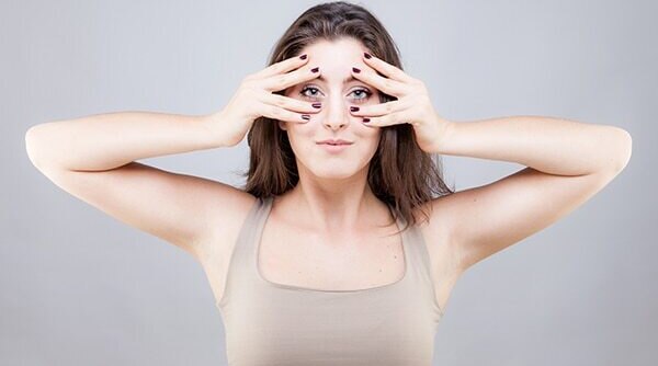 Take Years Off Your Face With These Simple Facial Exercise