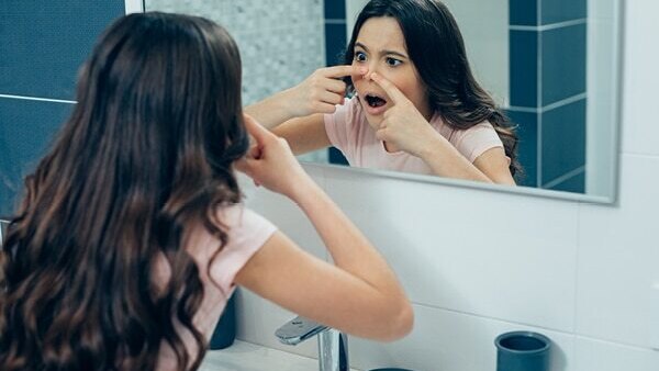 Easy Tips You Can Follow To Get Rid of Teenage Pimples
