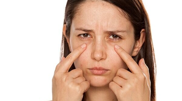 BB: How does one choose a good eye cream?