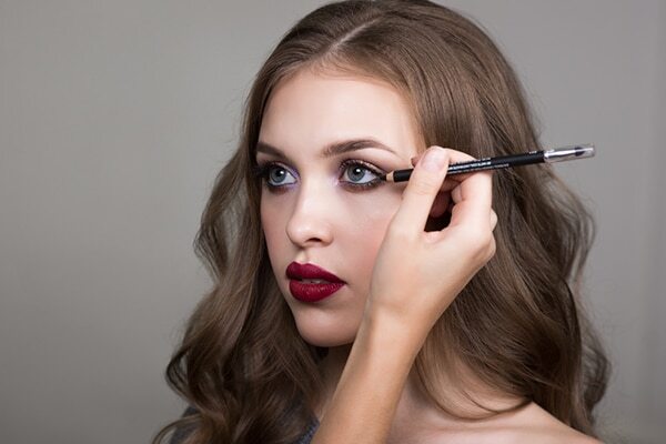 BB: How does one choose a good eye cream?