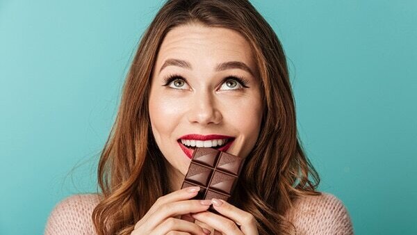 Frequently asked questions about dark chocolate benefits for skin and hair:
