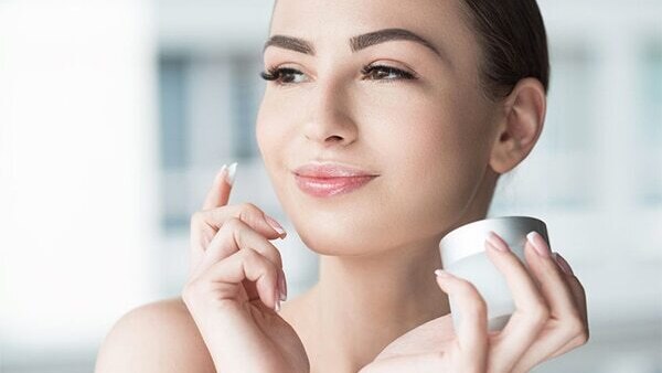 Dr Mrunal’s tips to manage PCOS effectively: