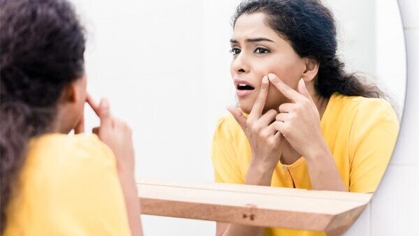 Dr Mrunal’s tips to manage PCOS effectively: