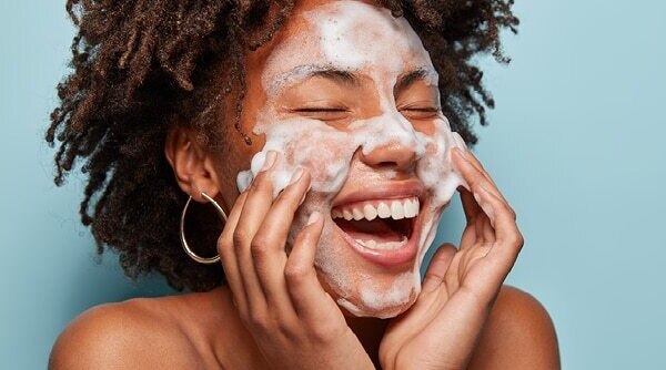 Reasons Why You Must Invest In Simple’s Facial Washes