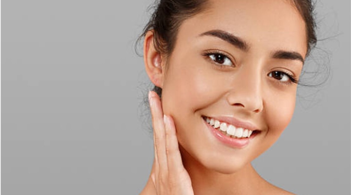 Your Guide To Lakmē’s Vit C Superglow Range And Why We Love It