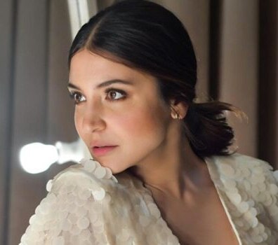 Image of 7 Quick And Easy Short Hair Bun Ideas That Are Anything But Boring