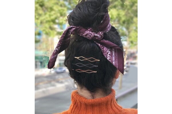 Loose side bun