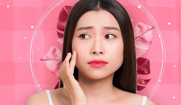 Waking Up With A Puffy Face Every Morning? Here Are 4 Sneaky Reasons Why