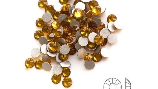 Glitter and metallic nail polishes