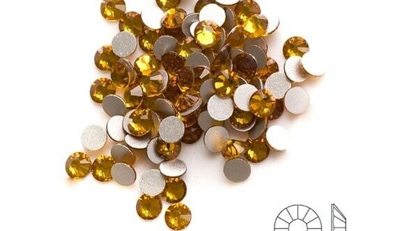 Glitter and metallic nail polishes