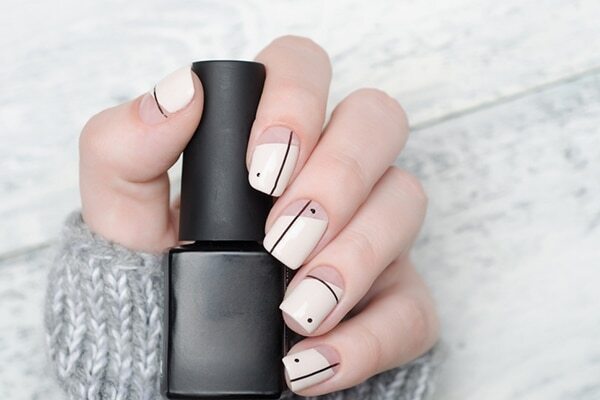 Glitter and metallic nail polishes