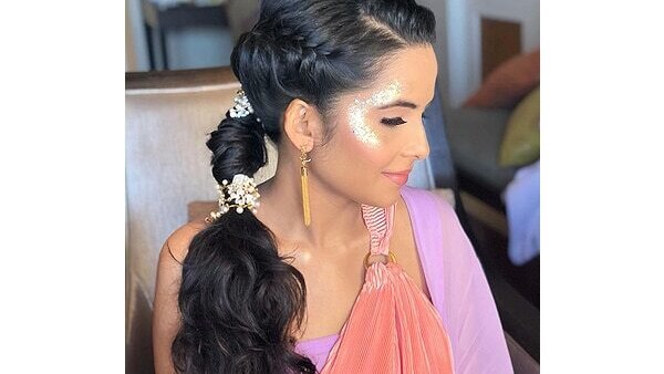 FAQs about wedding hairstyle for girls