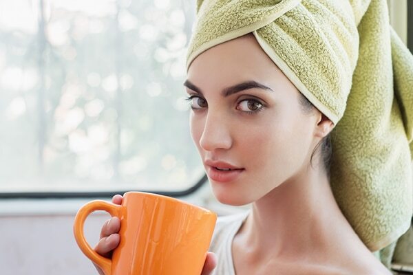 Green tea spray for skin