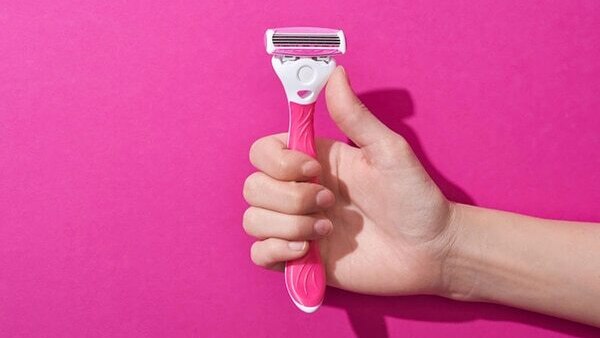 04. Moisturise your legs every single day