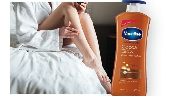 04. Moisturise your legs every single day