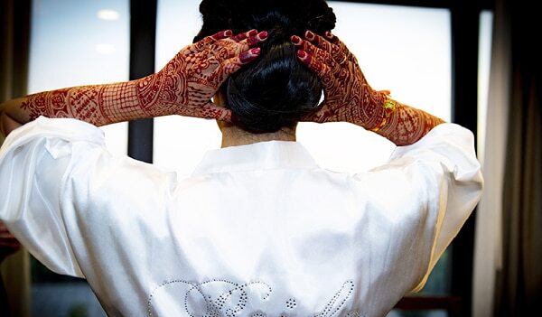 10 Stunning Bun Hairstyles For Lehengas That You’ll Love!