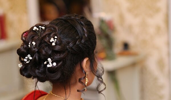 Tying The Knot? Bookmark These 8 Stunning Bun Bridal Hairstyles For Weddings!