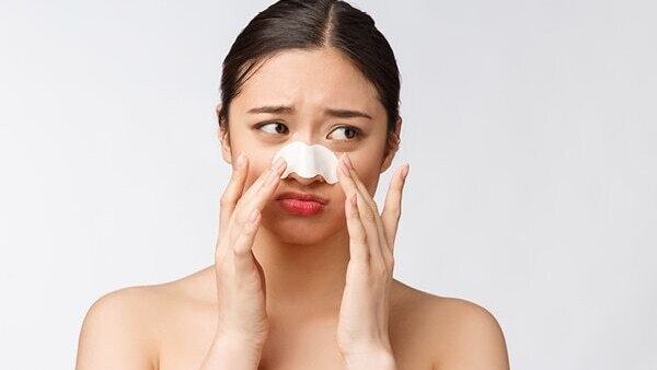 Can Using Salicylic Acid For Blackheads Damage The Skin?