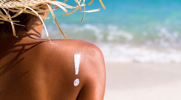 Heavily Tanned? Here’s How To Get Rid Of It Quickly