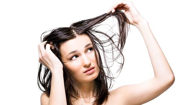 5 Smart Ways To Deal With Oily Hair This Winter