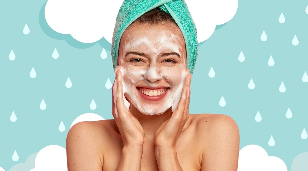 Tackle Monsoon Woes With These Face Washes For Different Skin Types
