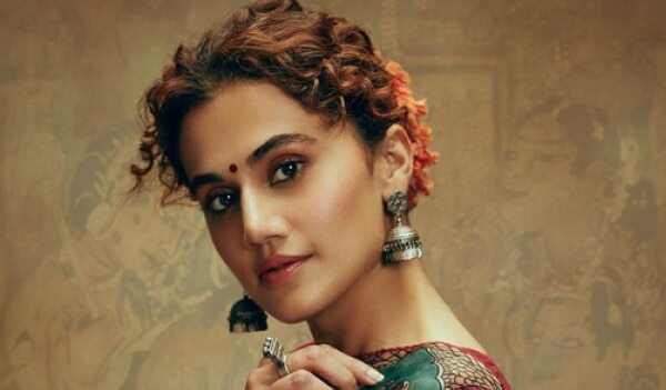 8 Bridal Hairstyles For Curly Hair That Look Really Gorgeous