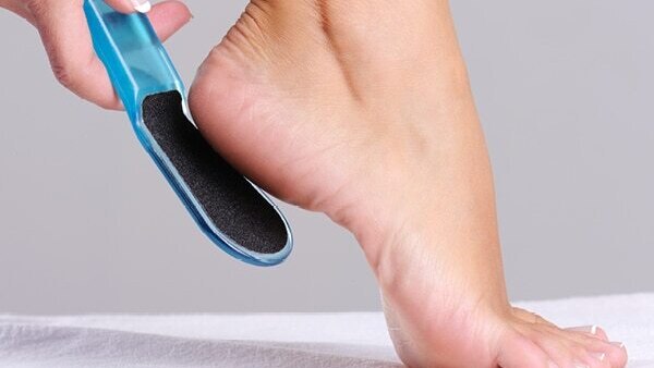 Step 05: Nail paint