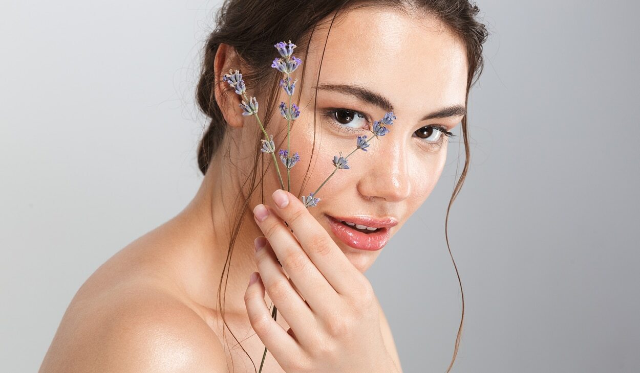 Herbs For Acne: Benefits And How To Use Them