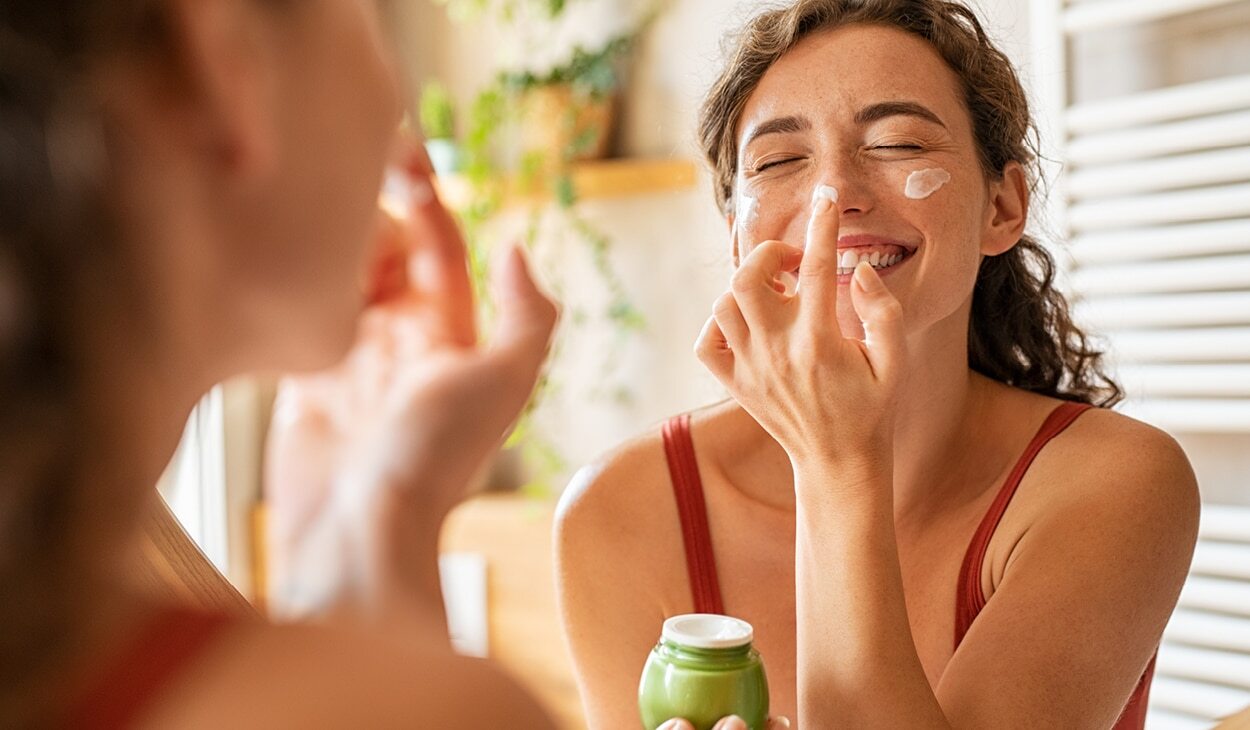 Mineral Vs Chemical Sunscreen - How To Pick The Right One For You