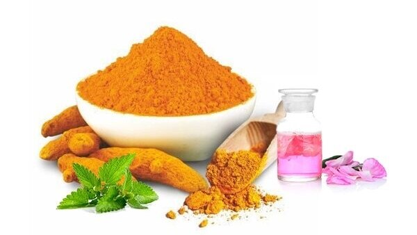 Turmeric + Mint + Rose water mask