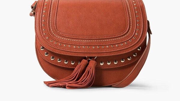 An on-trend bag image