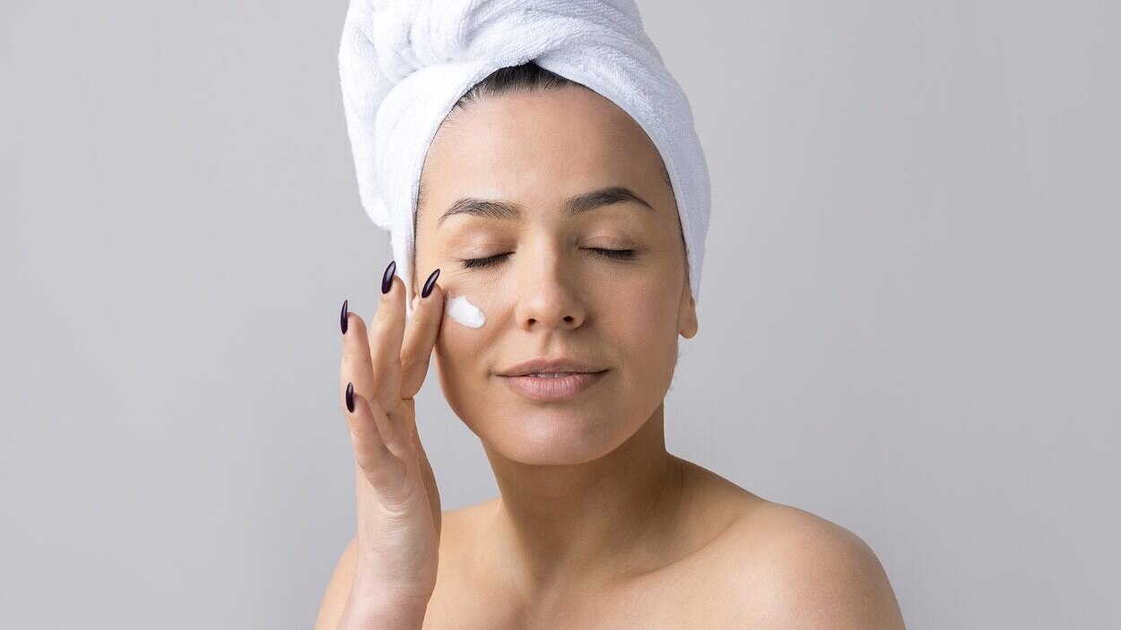 FAQs about mineral vs chemical sunscreen