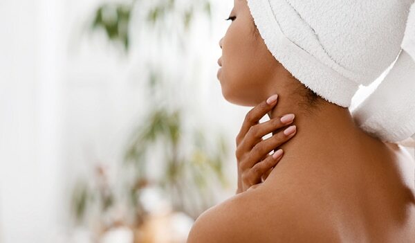 The Main Causes, Symptoms And Treatment For A Black Neck