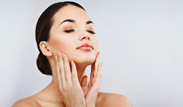 5 Easy Peasy Solutions To Reducing Acne Scars