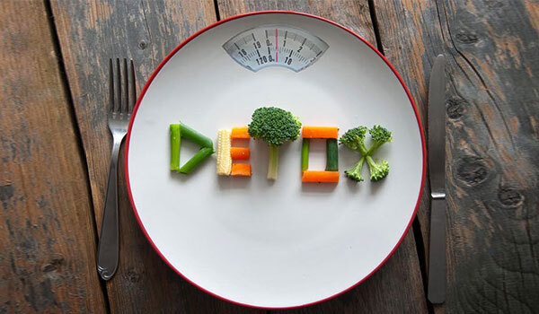 5 Detox Foods To Cleanse Your System