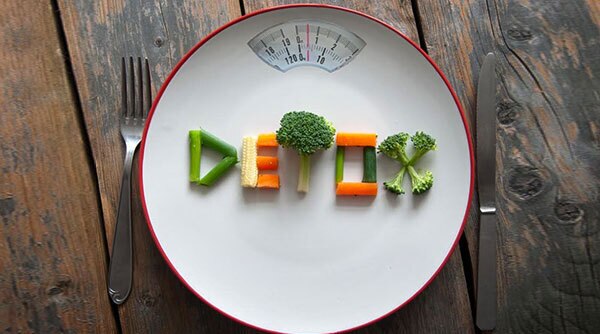 5 Detox Foods To Cleanse Your System