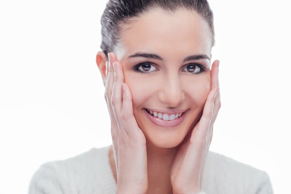 Swear by the Lakmé Skin Gloss Gel Creme