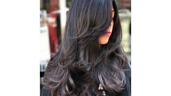 feather-cut-styles