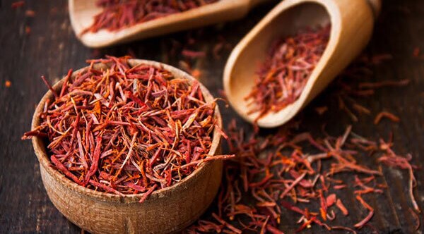 It strengthens skin cells
