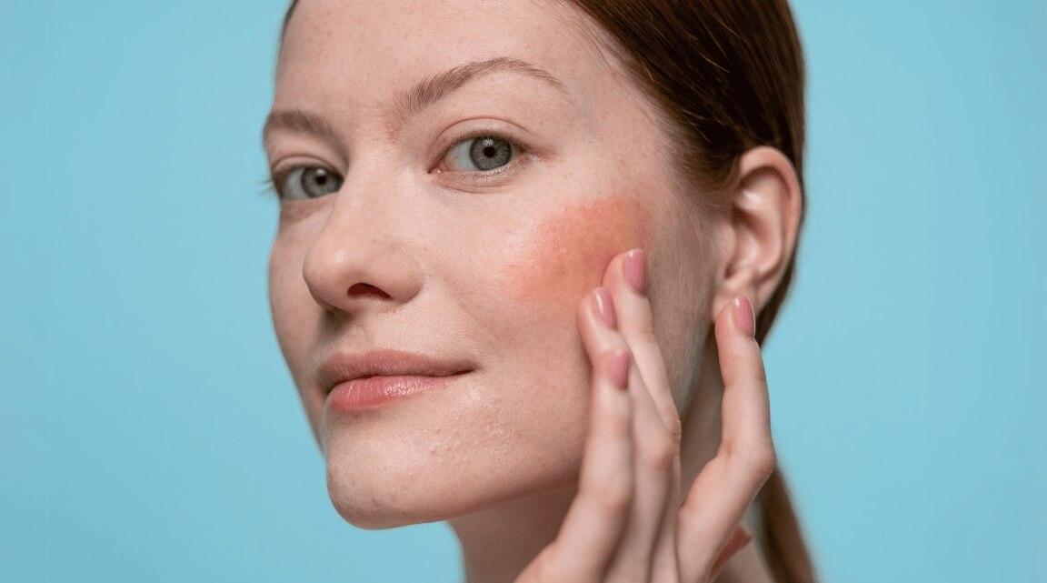 The Magic of 3-in-1 Tints: Effortless Beauty for Eyes, Lips, and Cheeks