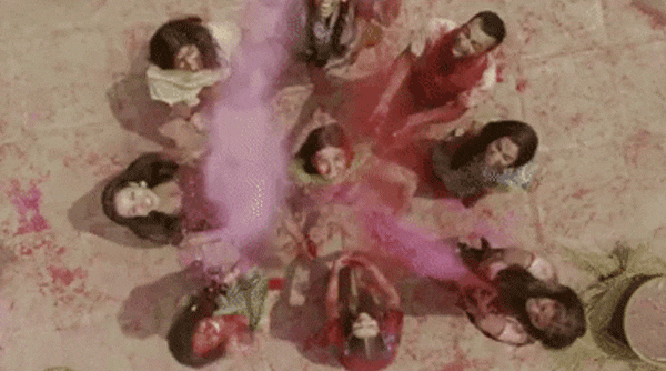 5 Simple Ways To Remove Holi Colours From Your Nails Safely