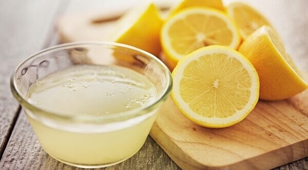 Tomato Juice and Yogurt For Remove Tan