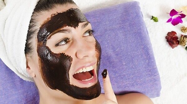Chocolate Facial—A Delectable Skin Treatment Your Skin (And Taste Buds) Will Love