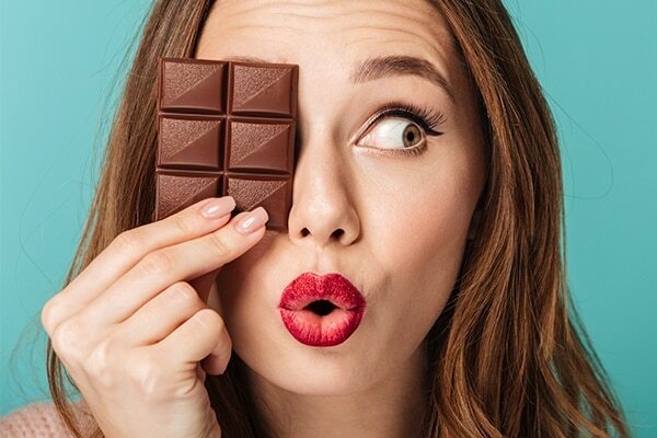 How to do a chocolate facial at home