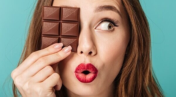 How to do a chocolate facial at home