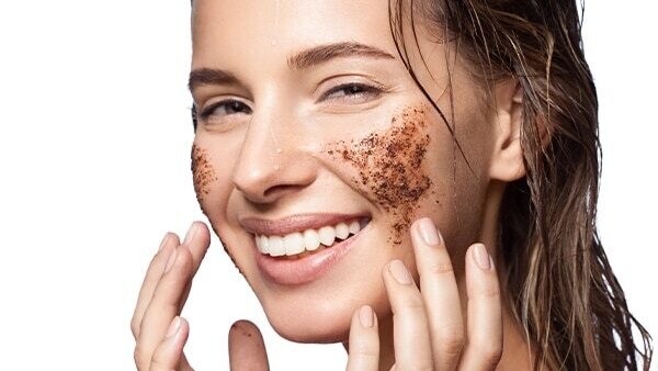 How to do a chocolate facial at home